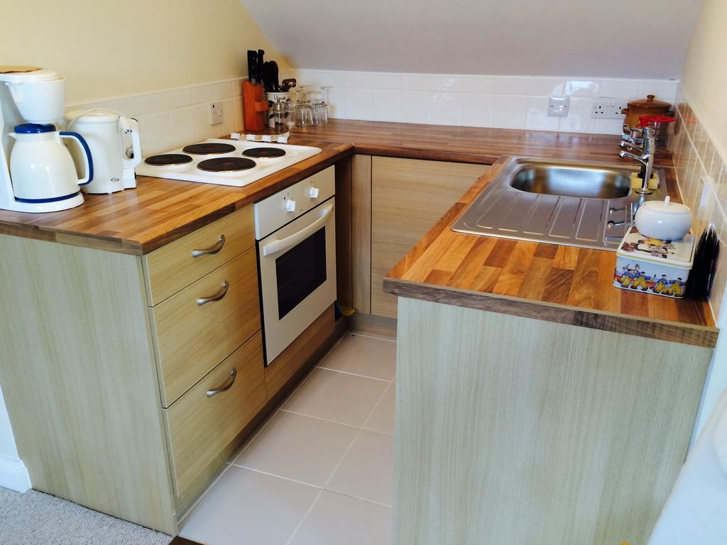 Trecarne House Bed & Breakfast Лискард Стая снимка