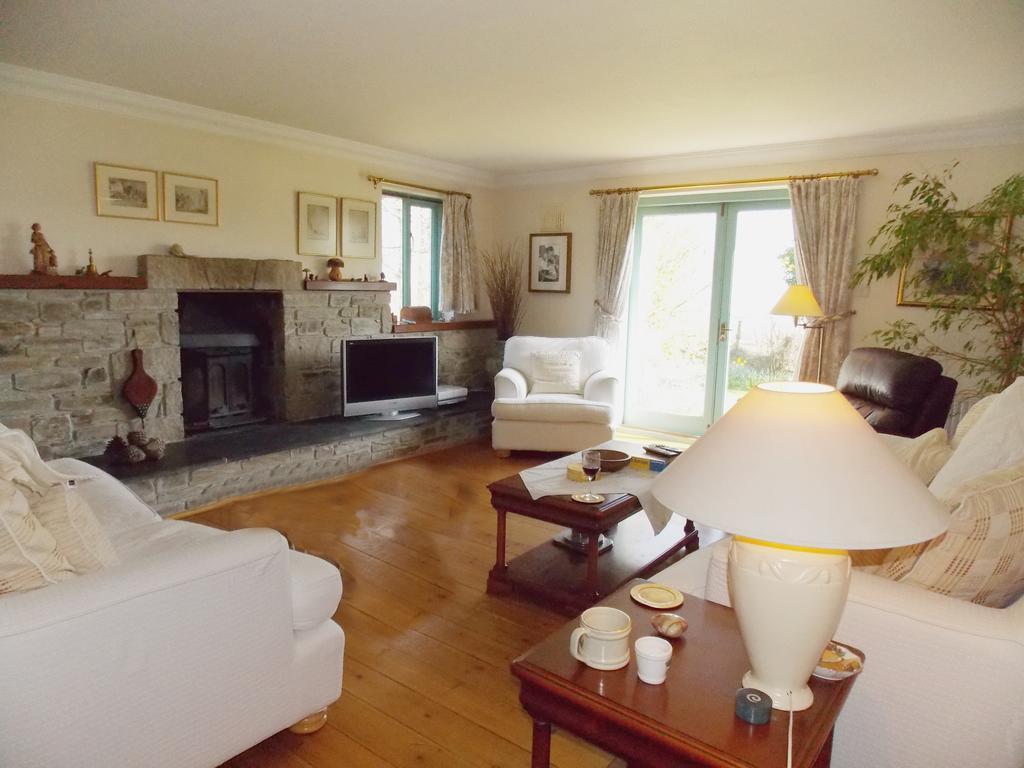 Trecarne House Bed & Breakfast Лискард Екстериор снимка