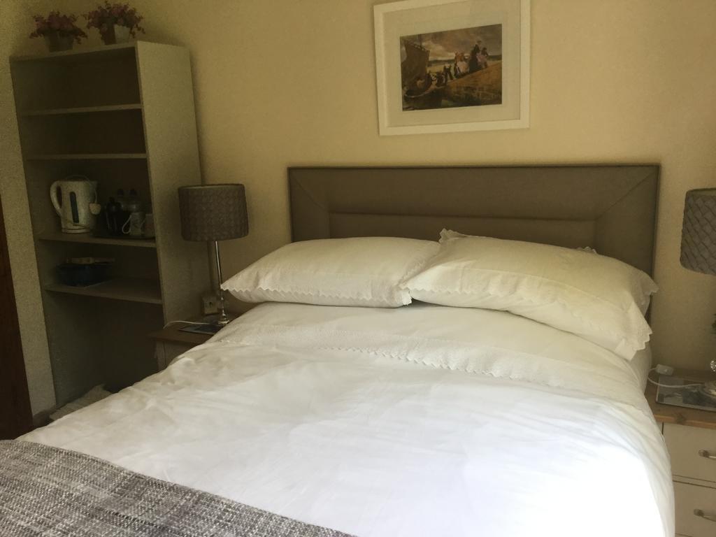 Trecarne House Bed & Breakfast Лискард Екстериор снимка